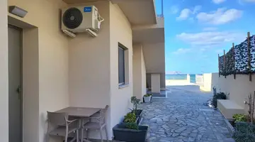 ALMARE BEACH HOTEL