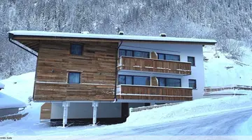 Almhittn Suites