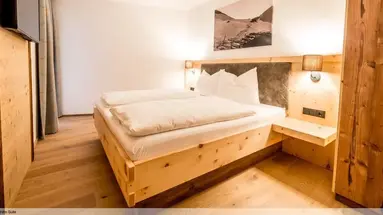 Almhittn Suites
