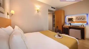 Almina Hotel