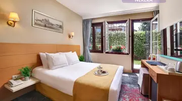 Almina Hotel