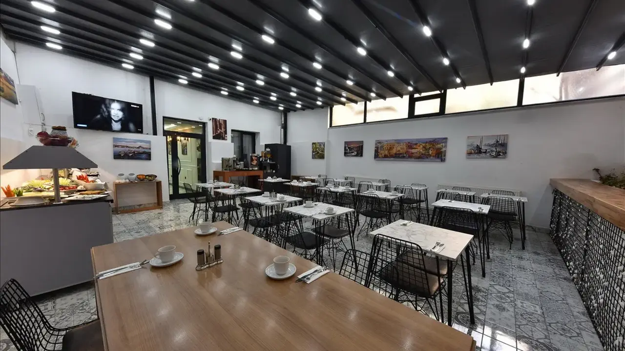 Almina Inn Hotel