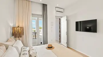 Almiriki Naxos Beachside Living