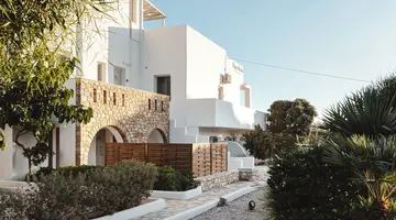 Almiriki Naxos Beachside Living