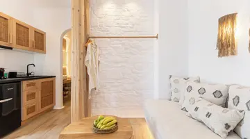 Almiriki Naxos Beachside Living