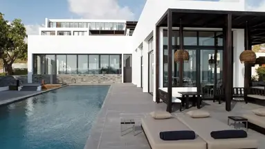 Almyra Hotel