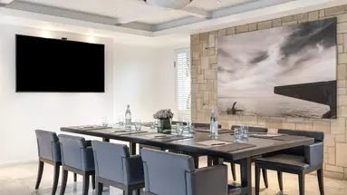 Almyra Hotel