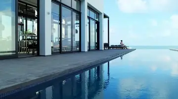 Almyra Hotel