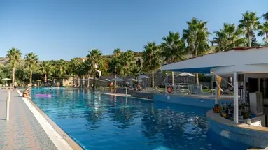 ALMYRIDA VILLAGE & WATERPARK (EX. ALMYRIDA BAY)