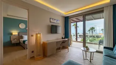 Almyros Beach Resort and Spa