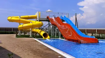 Almyros Beach Resort and Spa