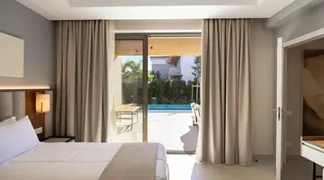Almyros Beach Resort and Spa