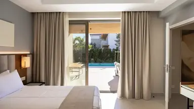 Almyros Beach Resort and Spa