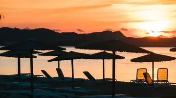 Almyros Beach Resort and Spa
