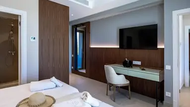 Almyros Beach Resort and Spa