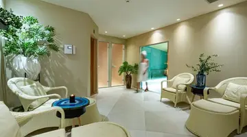 Almyros Beach Resort and Spa