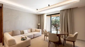 Almyros Beach Resort and Spa