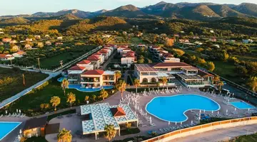 Almyros Beach Resort and Spa