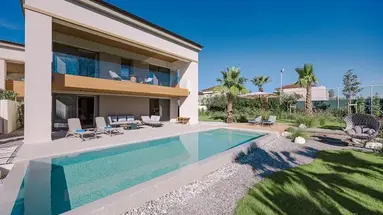 Almyros Beach Resort and Spa