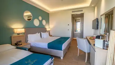 Almyros Beach Resort and Spa
