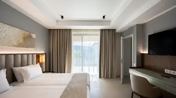 Almyros Beach Resort and Spa