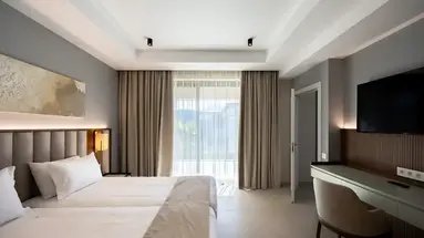 Almyros Beach Resort and Spa