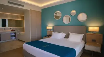 Almyros Beach Resort and Spa