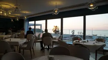 Almyros Beach Resort and Spa