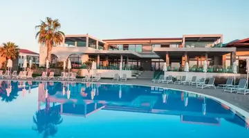 Almyros Beach Resort and Spa