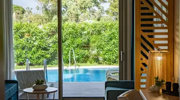 Almyros Beach Resort and Spa