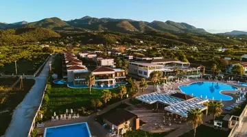 Almyros Beach Resort and Spa