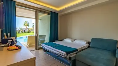 Almyros Beach Resort and Spa