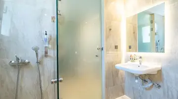Almyros Beach Resort and Spa