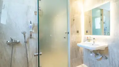 Almyros Beach Resort and Spa