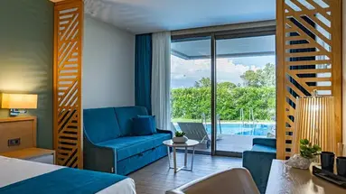 Almyros Beach Resort and Spa