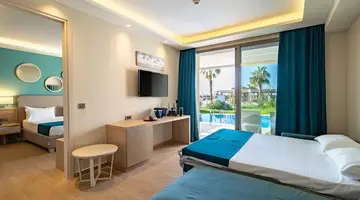 Almyros Beach Resort and Spa