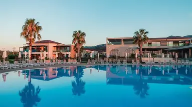 Almyros Beach Resort and Spa