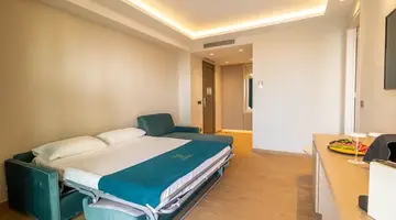 Almyros Beach Resort and Spa