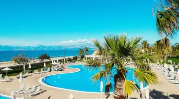 Almyros Beach Resort and Spa