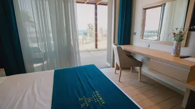 Almyros Beach Resort and Spa