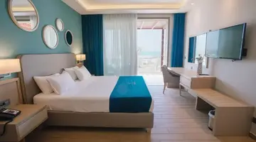 Almyros Beach Resort and Spa