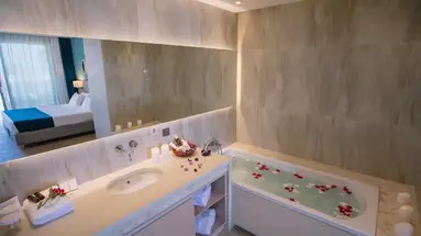 Almyros Beach Resort and Spa