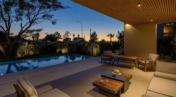 Almyros Beach Resort and Spa