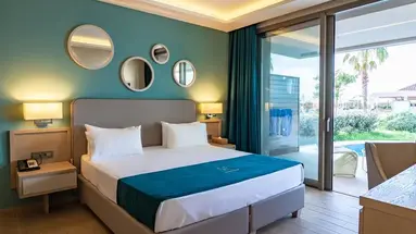 Almyros Beach Resort and Spa