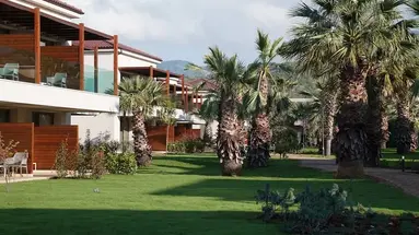 Almyros Beach Resort and Spa