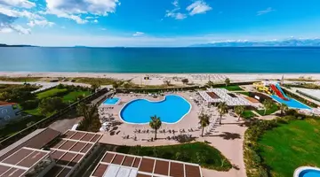 Almyros Beach Resort and Spa