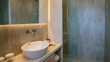 Almyros Beach Resort and Spa