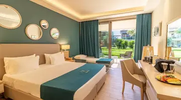 Almyros Beach Resort and Spa
