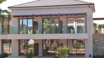 Almyros Beach Resort and Spa