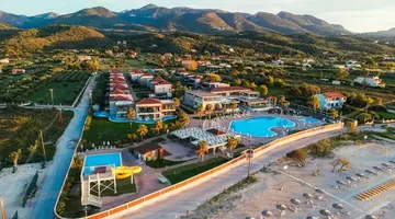 Almyros Beach Resort and Spa